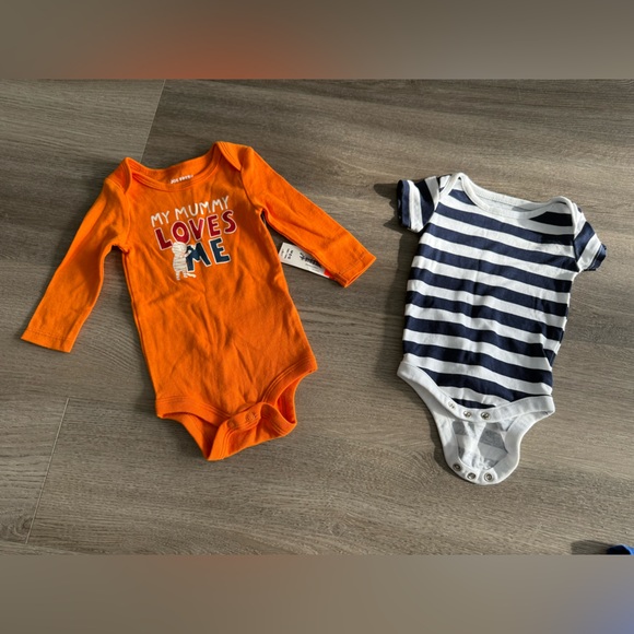 0-3month lot - Picture 3 of 4